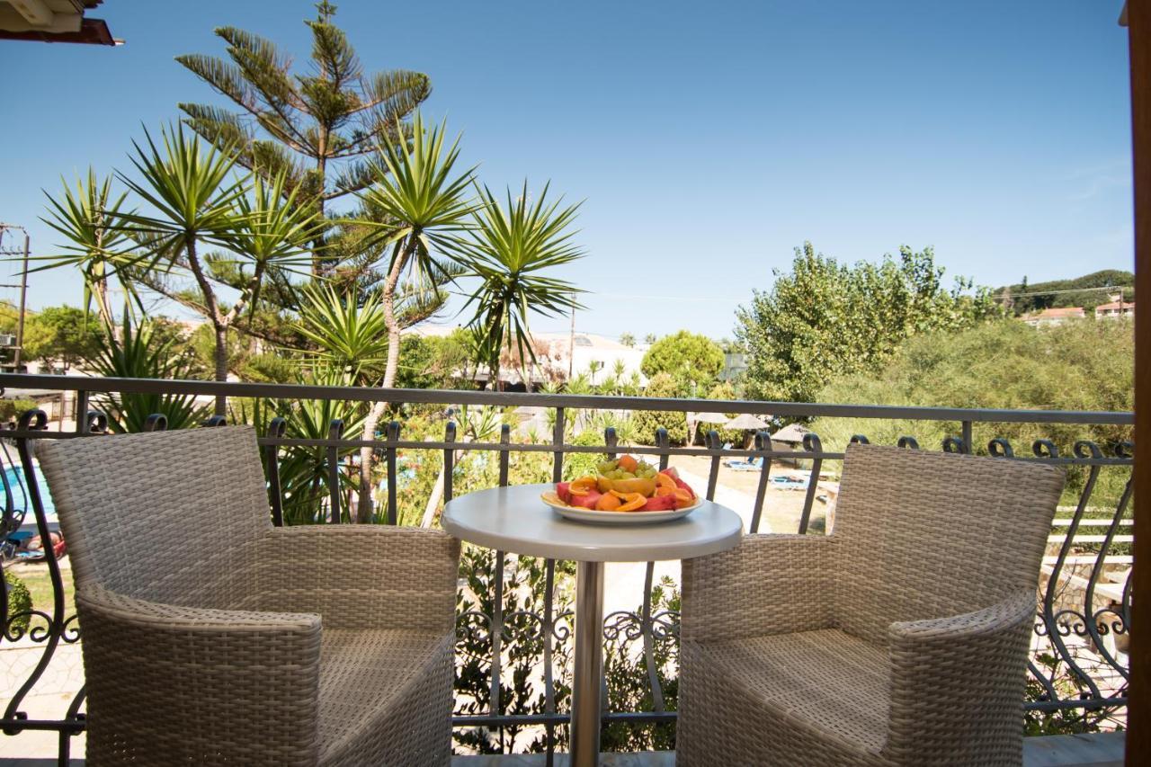 Sunny Garden Hotel 티실리비 외부 사진
